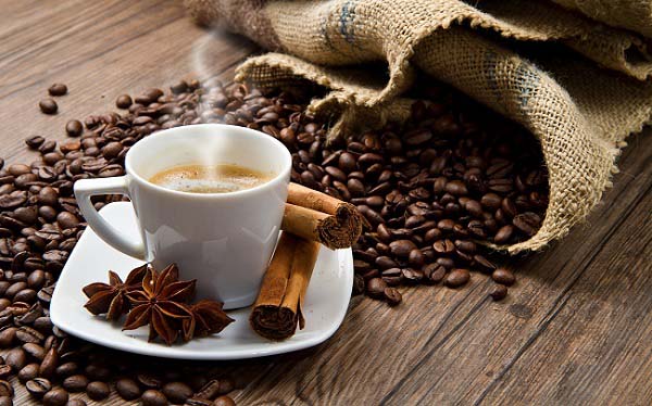Atitudes simples que deixam qualquer dia mais feliz: valorize o cafézinho